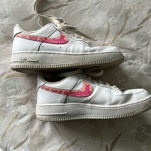 Custom painted Nike Air Force low top. Sz 7.5 womens
